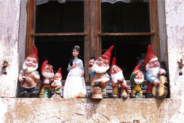 梦见小矮人是什么意思 梦见小矮人是什么意思