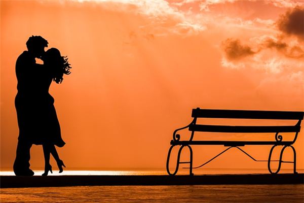 梦见新欢是什么意思 梦见新欢是什么意思