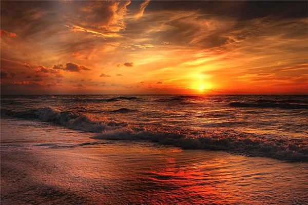 梦见天色染红是什么意思 梦见天色染红是什么意思