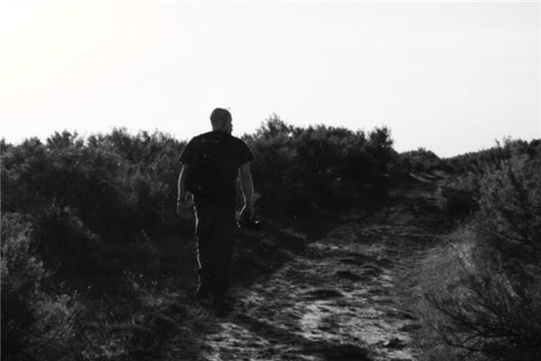 梦见路很难走 梦见路很难走